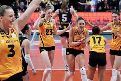 Şampiyon VakıfBank! Vodafone Sultanlar Ligi'nde 15. zafer.. VakıfBank - Fenerbahçe Medicanamaç sonucu 3-1