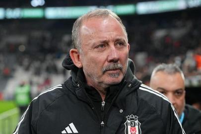 Sergen Yalçın Beşiktaş'ın başında 100. maçına çıkacak