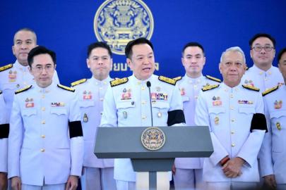 Tayland'da Charnvirakul hükümeti resmen göreve başladı