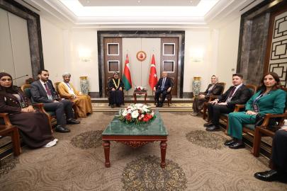 TBMM Başkanı Kurtulmuş, Umman Şura Meclisi Başkanı Al Maawali ile görüştü