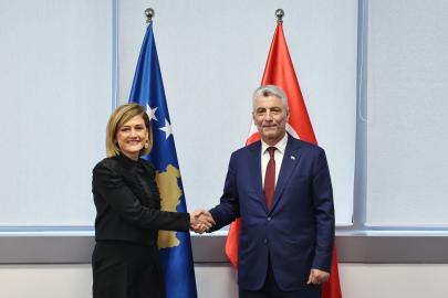 Ticaret Bakanı Bolat, Kosova Sanayi Bakanı ile Görüştü