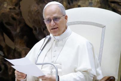 Trump'tan Papa'ya sert mesaj: Zayıf ve korkunç