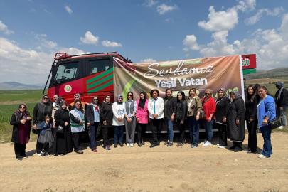AK Parti Kırşehir Teşkilatından fidan dikim etkinliği