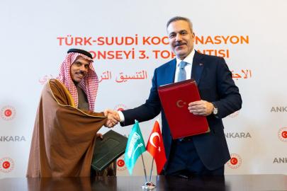 Bakan Fidan, Suudi mevkidaşı Prens Faysal ile görüştü