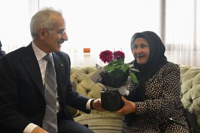 Bakan Uraloğlu: Bayramlar, birlik, beraberlik ve kardeşliği pekiştirir