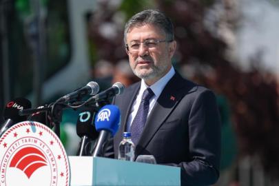 Bakan Yumaklı: DSİ, Türkiye'nin en büyük makine parkını yönetiyor