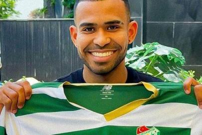 Bursaspor ilk transferini resmen açıkladı! 4 yıl sonra bir ilk...