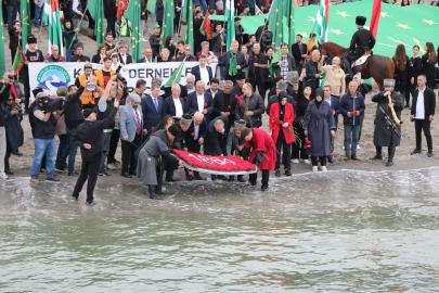 Çerkes Soykırımı ve Sürgünü'nün 162'nci yıl dönümünde Samsun'da anma yürüyüşü