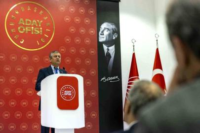 CHP Genel Başkanı Özel: (Seçim çalışmaları hakkında) "Son güne kadar durmadan çalışılacak"