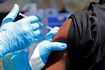 DSÖ'den Ebola uyarısı: Aşı çalışmaları dokuz ay kadar sürebilir