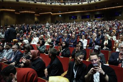 Emine Erdoğan'dan 'Şule: Senin Hikayen' Dizisine Övgü
