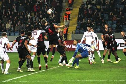 Gençlerbirliği-Trabzonspor maçının biletleri satışa çıktı