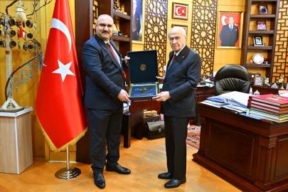 MHP Genel Başkanı Bahçeli, Kerkük Valisi Ağa'yı kabul etti
