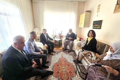Şehit annesine duygulandıran Anneler Günü ziyareti