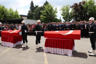 Şehit polislerimiz için Tekirdağ'da cenaze töreni düzenlendi