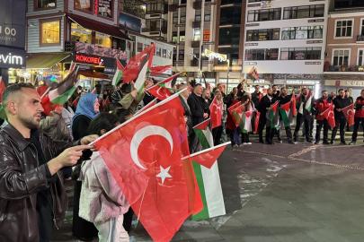 Trabzon ve Rize'de İsrail güçlerinin Küresel Sumud Filosu'na saldırısına tepki gösterildi