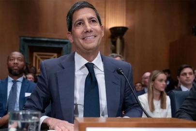 Trump'ın FED adayı Kevin Warsh Senato'dan onay aldı