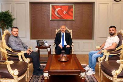 Vali Abdullah Küçük'e basın mensuplarından ziyaret