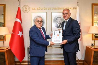 Bakan Ersoy, Rusya'nın yeni büyükelçisini ağırladı