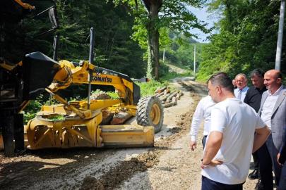 Kurukavak köyü yolu asfalta kavuşuyor