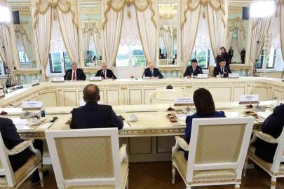 Putin: Avrupa isterse diyaloğa açığız