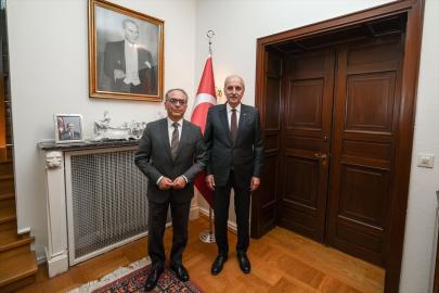 TBMM Başkanı Kurtulmuş Türkiye'nin Stokholm Büyükelçiliğini ziyaret etti