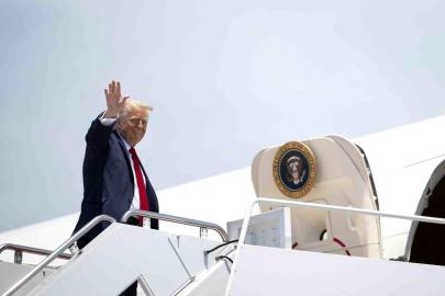 Trump'tan İran'a: "Nükleer silaha sahip olacak durumda değiller"