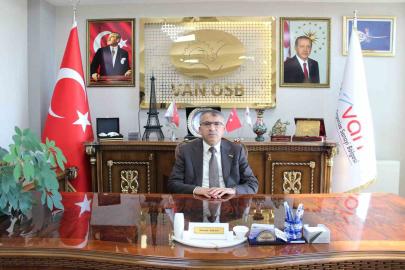 Van OSB Başkanı Memet Aslan: "Bu aziz millet küllerinden doğarak yeni bir tarih yazmıştır"