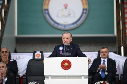 Cumhurbaşkanı Erdoğan: Terörsüz Türkiye ve terörsüz bölge vizyonumuzun menziline ulaştırılması hayati önemdedir